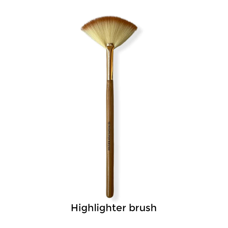 Clazona Beauty Highlighter Brush 10