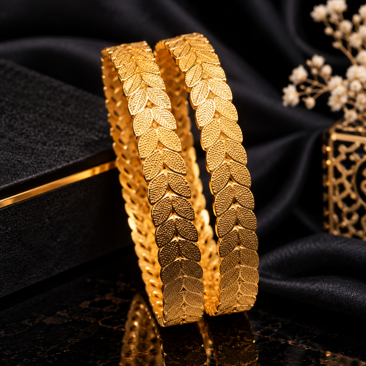Luxury Gold-Tone Leaf Design Bangle Set for Women