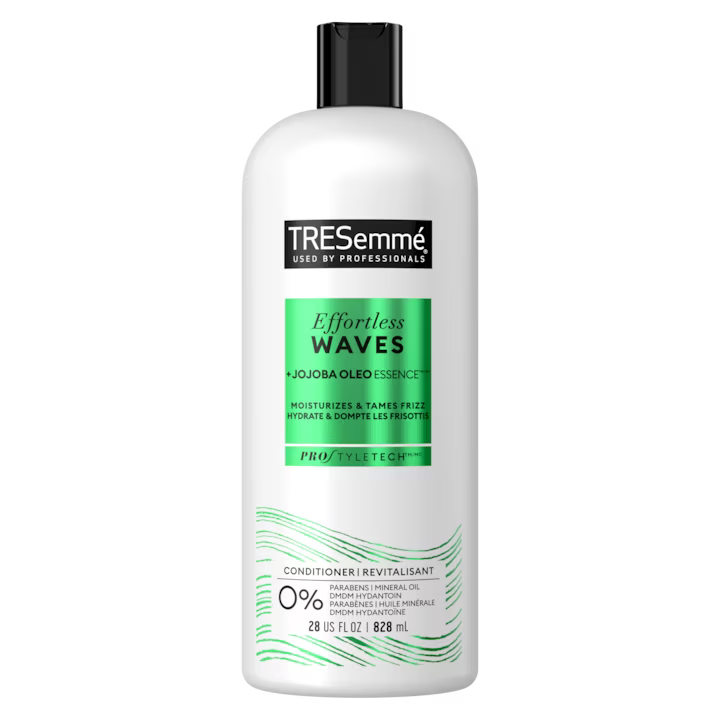 TRESemmé Effortless Waves Conditioner 828 ML