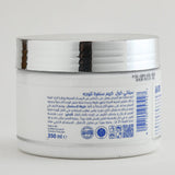 Silky Cool Whitening Facial Scrub 350 ML