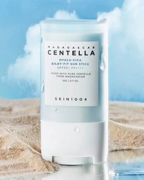 Skin1004 Hyalu cica Silky fit Sun Stick 20 GM