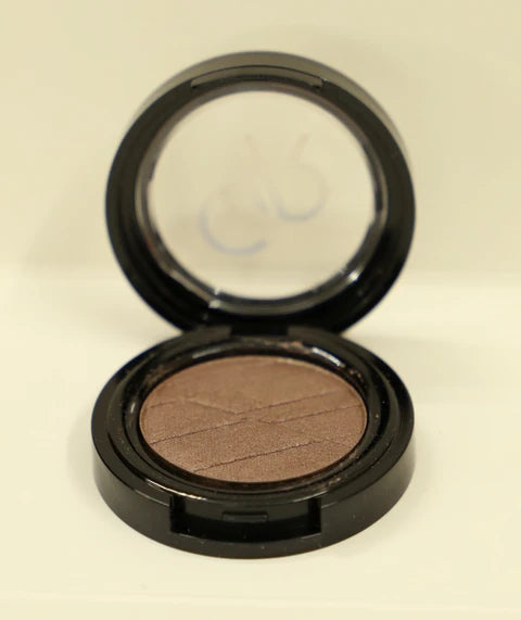 Golden Rose Silky Touch Pearl Eyeshadow